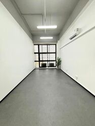 Primz Bizhub (D25), Factory #581729311